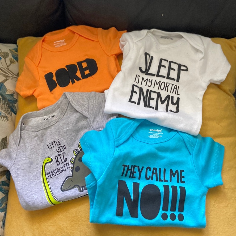 Baby bodysuit